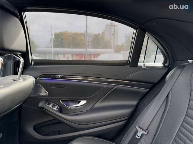 Мерседес С Клас, об'ємом двигуна 4 л та пробігом 43 тис. км за 59999 $, фото 22 на Automoto.ua