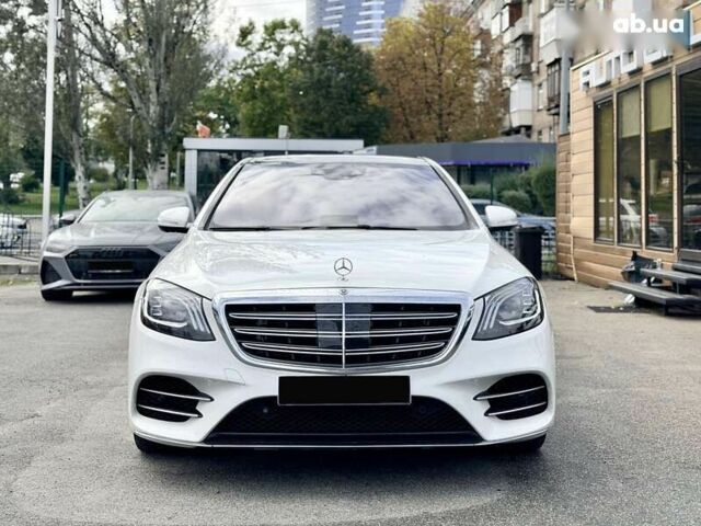 Мерседес С Клас, об'ємом двигуна 4 л та пробігом 43 тис. км за 59999 $, фото 1 на Automoto.ua