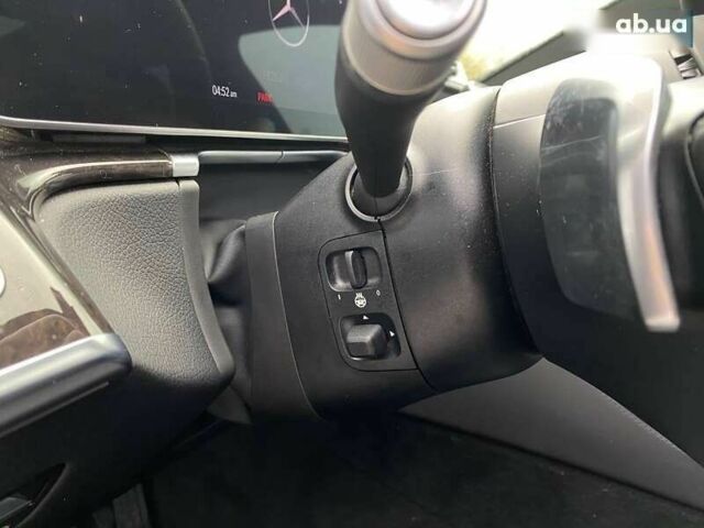 Мерседес С Класс, объемом двигателя 3 л и пробегом 93 тыс. км за 96900 $, фото 12 на Automoto.ua