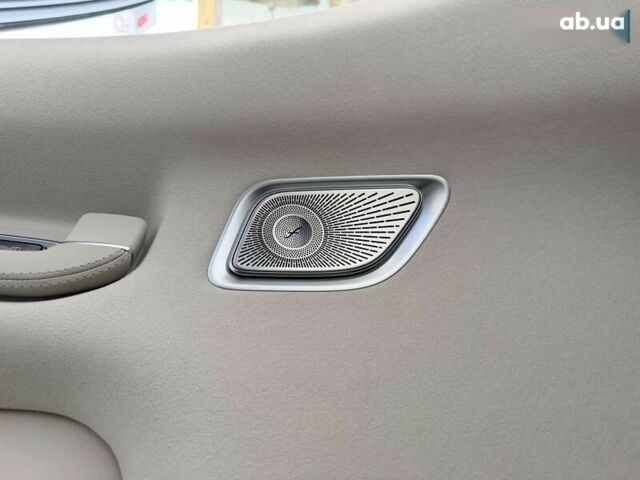 Мерседес С Класс, объемом двигателя 4 л и пробегом 38 тыс. км за 134999 $, фото 22 на Automoto.ua