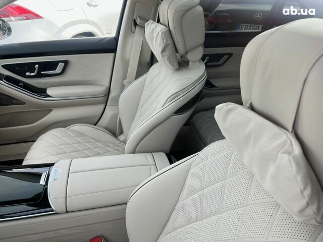 Мерседес С Клас, об'ємом двигуна 3 л та пробігом 9 тис. км за 117114 $, фото 7 на Automoto.ua