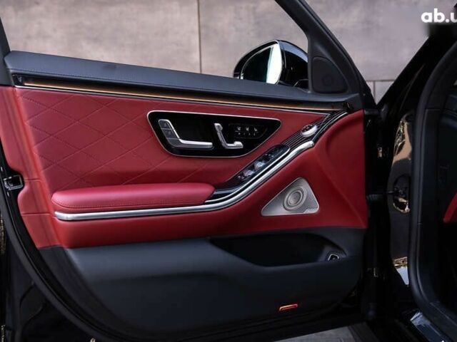 Мерседес С Класс, объемом двигателя 3 л и пробегом 24 тыс. км за 145000 $, фото 27 на Automoto.ua