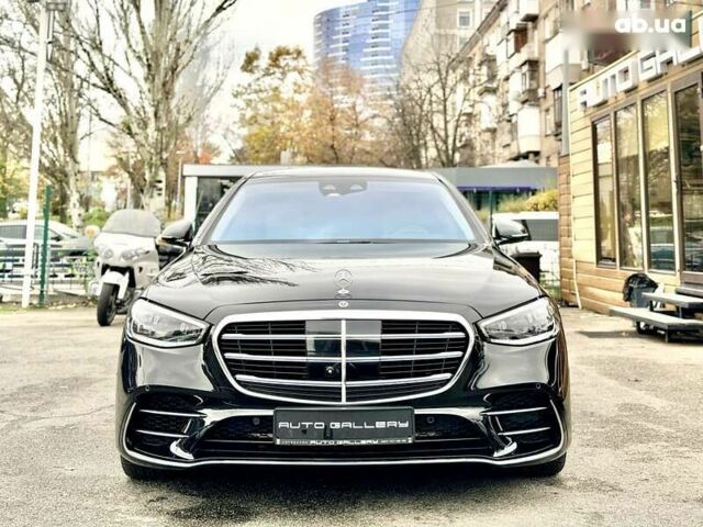 Мерседес С Класс, объемом двигателя 4 л и пробегом 38 тыс. км за 134999 $, фото 2 на Automoto.ua