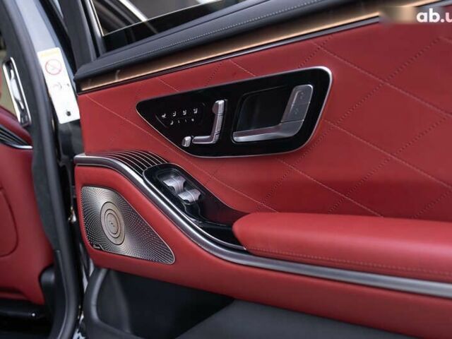 Мерседес С Класс, объемом двигателя 3 л и пробегом 24 тыс. км за 145000 $, фото 24 на Automoto.ua