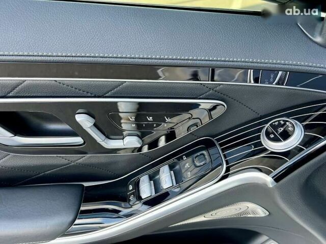 Мерседес С Класс, объемом двигателя 4 л и пробегом 42 тыс. км за 91000 $, фото 20 на Automoto.ua