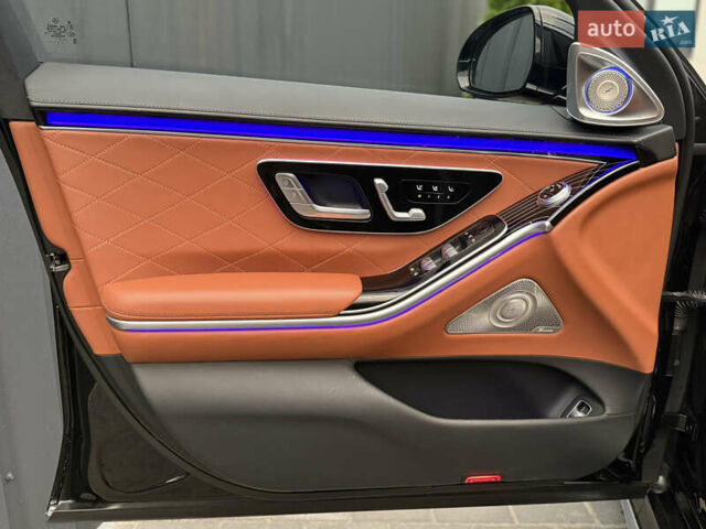 Мерседес С Клас, об'ємом двигуна 3 л та пробігом 71 тис. км за 107000 $, фото 8 на Automoto.ua