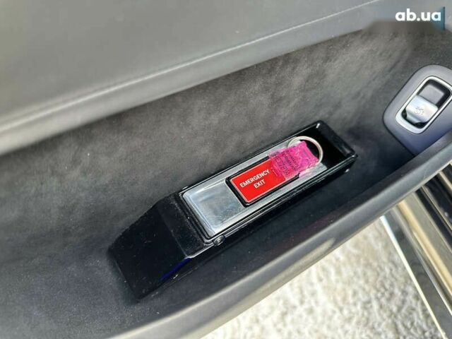 Мерседес С Клас, об'ємом двигуна 3 л та пробігом 48 тис. км за 185000 $, фото 9 на Automoto.ua