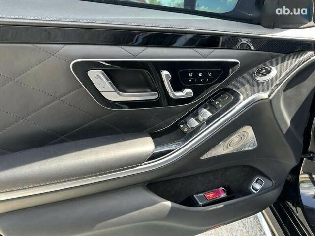 Мерседес С Клас, об'ємом двигуна 3 л та пробігом 48 тис. км за 185000 $, фото 8 на Automoto.ua