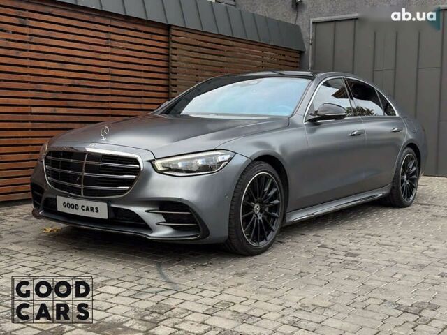 Мерседес С Класс, объемом двигателя 0 л и пробегом 42 тыс. км за 160000 $, фото 2 на Automoto.ua