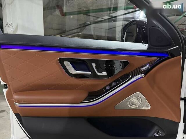 Мерседес С Класс, объемом двигателя 2.9 л и пробегом 69 тыс. км за 117500 $, фото 26 на Automoto.ua