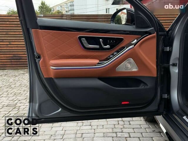 Мерседес С Класс, объемом двигателя 0 л и пробегом 42 тыс. км за 160000 $, фото 16 на Automoto.ua