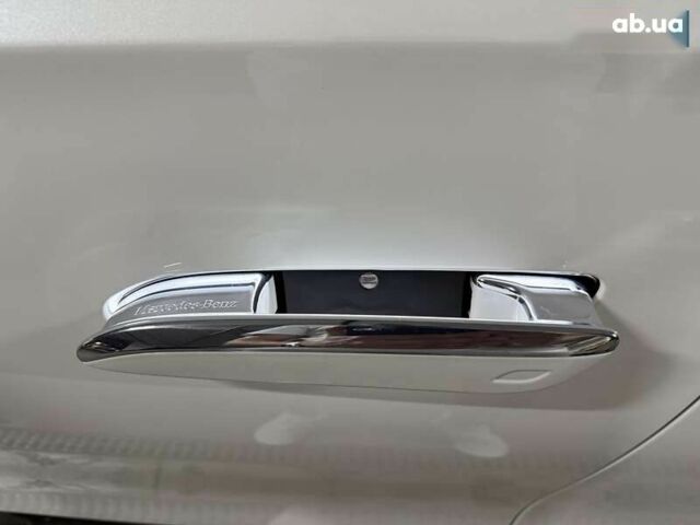 Мерседес С Класс, объемом двигателя 2.9 л и пробегом 69 тыс. км за 117500 $, фото 22 на Automoto.ua
