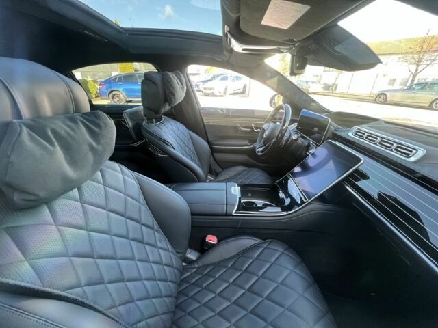 Мерседес С Класс, объемом двигателя 3 л и пробегом 3 тыс. км за 144327 $, фото 24 на Automoto.ua