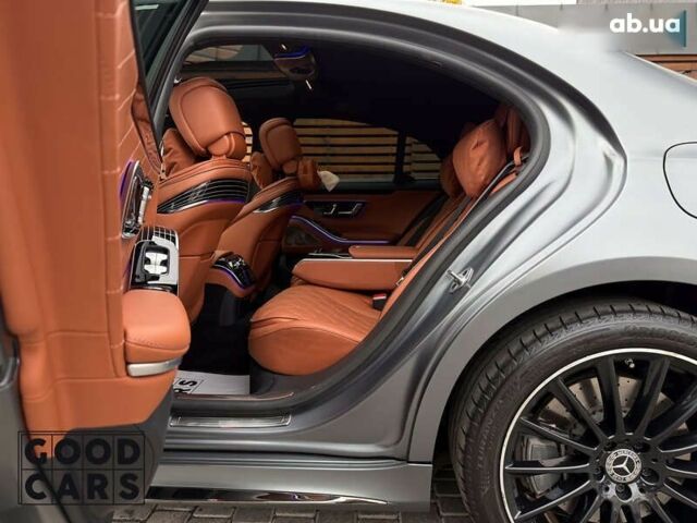 Мерседес С Класс, объемом двигателя 0 л и пробегом 42 тыс. км за 160000 $, фото 20 на Automoto.ua