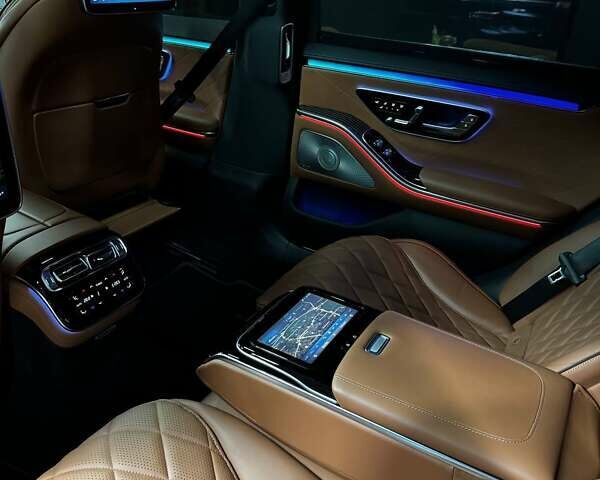 Мерседес С Класс, объемом двигателя 3 л и пробегом 25 тыс. км за 134900 $, фото 9 на Automoto.ua