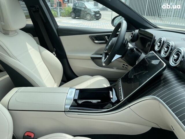 Мерседес С Клас, об'ємом двигуна 2 л та пробігом 5 тис. км за 63252 $, фото 24 на Automoto.ua