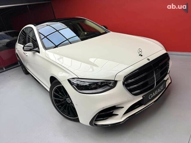 Мерседес С Класс, объемом двигателя 3 л и пробегом 2 тыс. км за 156800 $, фото 13 на Automoto.ua