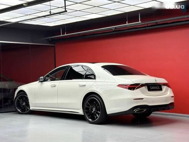 Мерседес С Класс, объемом двигателя 3 л и пробегом 2 тыс. км за 162800 $, фото 25 на Automoto.ua