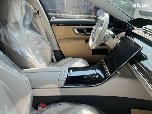 Мерседес С Клас, об'ємом двигуна 3 л та пробігом 0 тис. км за 173453 $, фото 5 на Automoto.ua