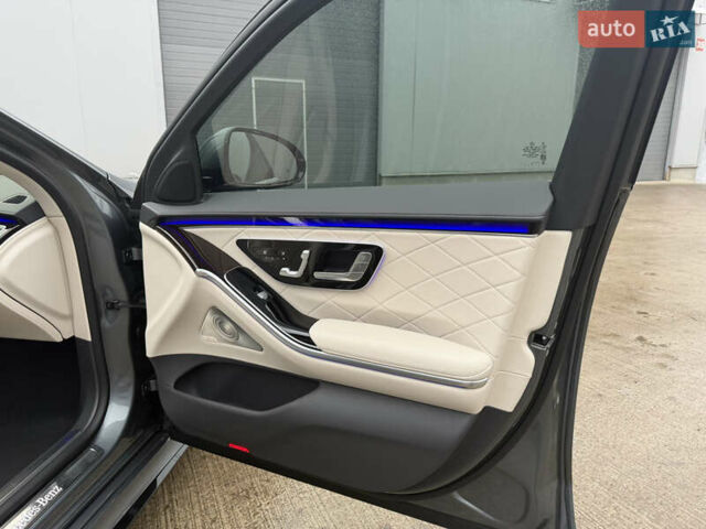 Мерседес С Класс, объемом двигателя 3 л и пробегом 5 тыс. км за 120000 $, фото 20 на Automoto.ua