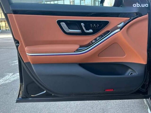 Мерседес С Класс, объемом двигателя 2.9 л и пробегом 13 тыс. км за 131900 $, фото 11 на Automoto.ua