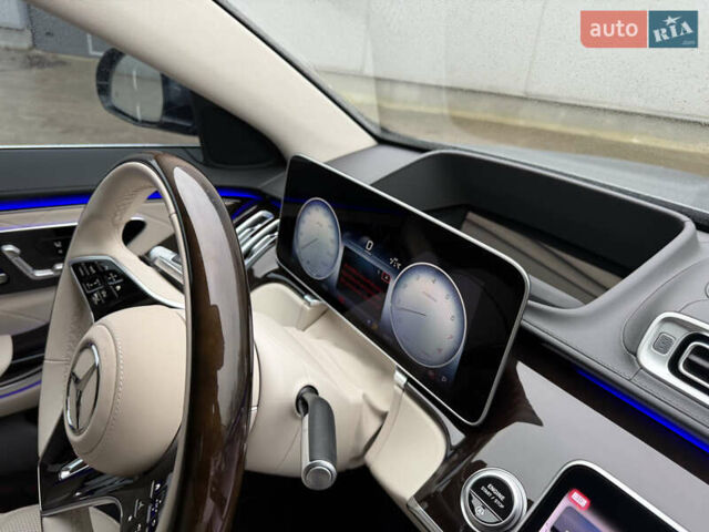 Мерседес С Класс, объемом двигателя 3 л и пробегом 5 тыс. км за 120000 $, фото 32 на Automoto.ua