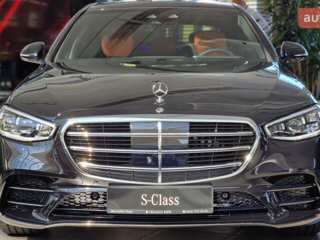 Мерседес С Класс, объемом двигателя 2.93 л и пробегом 0 тыс. км за 193117 $, фото 2 на Automoto.ua