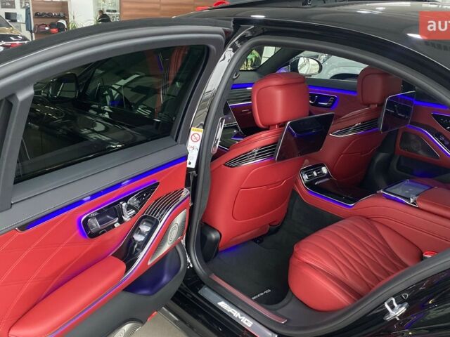 купити нове авто Мерседес С Клас 2025 року від офіційного дилера УКРАВТО ХМЕЛЬНИЦЬКИЙ Mercedes-Benz Мерседес фото