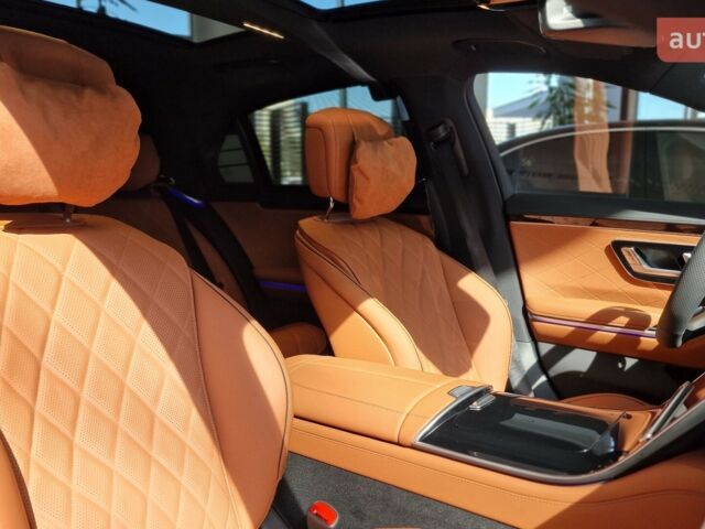 Мерседес С Класс, объемом двигателя 2.93 л и пробегом 0 тыс. км за 191762 $, фото 18 на Automoto.ua