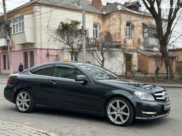 Серый Мерседес С Класс, объемом двигателя 1.6 л и пробегом 231 тыс. км за 12990 $, фото 6 на Automoto.ua