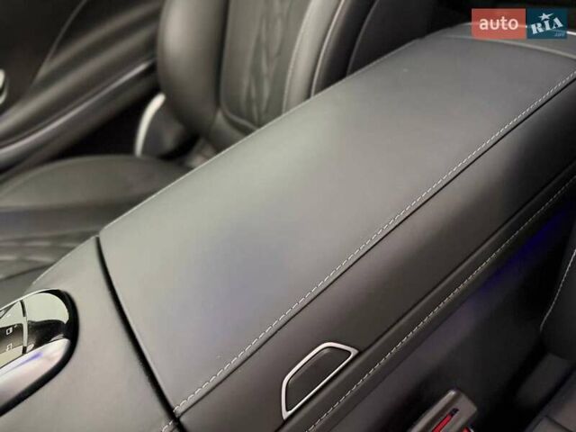Сірий Мерседес С Клас, об'ємом двигуна 4.66 л та пробігом 69 тис. км за 49800 $, фото 47 на Automoto.ua