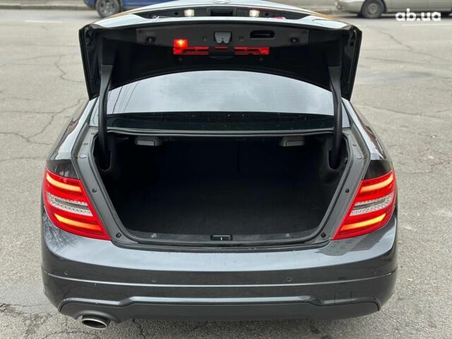 Серый Мерседес С Класс, объемом двигателя 1.6 л и пробегом 231 тыс. км за 12990 $, фото 11 на Automoto.ua