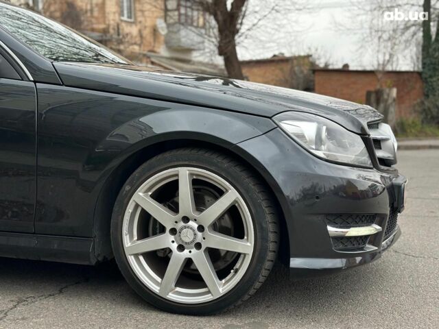 Серый Мерседес С Класс, объемом двигателя 1.6 л и пробегом 231 тыс. км за 12990 $, фото 7 на Automoto.ua