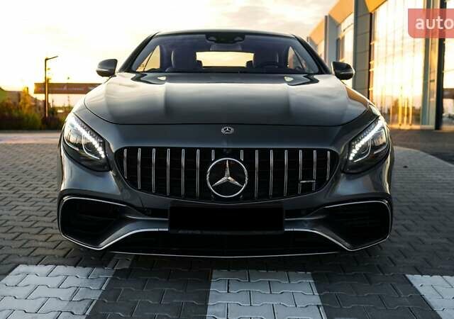 Серый Мерседес С Класс, объемом двигателя 4.66 л и пробегом 60 тыс. км за 54700 $, фото 2 на Automoto.ua