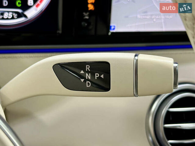 Серый Мерседес С Класс, объемом двигателя 5.46 л и пробегом 74 тыс. км за 76000 $, фото 70 на Automoto.ua