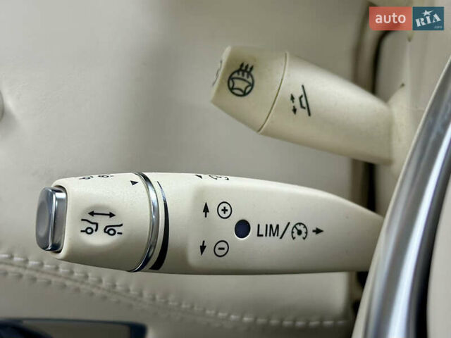 Серый Мерседес С Класс, объемом двигателя 5.46 л и пробегом 74 тыс. км за 76000 $, фото 72 на Automoto.ua