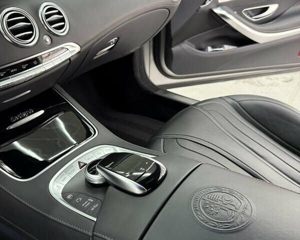 Мерседес С Класс 2017 в Киеве на Automoto.ua Серый Мерседес С Класс, объемом двигателя 5.46 л и пробегом 50 тыс. км за 69000 $, фото 11 на Automoto.ua