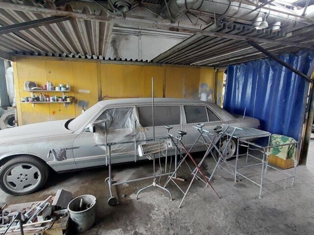 Серый Мерседес С Класс, объемом двигателя 5 л и пробегом 140 тыс. км за 10000 $, фото 2 на Automoto.ua