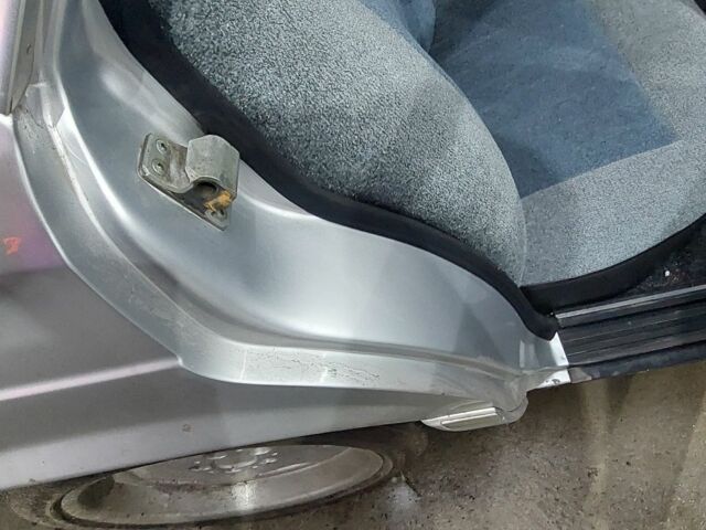 Серый Мерседес С Класс, объемом двигателя 5 л и пробегом 140 тыс. км за 10000 $, фото 18 на Automoto.ua