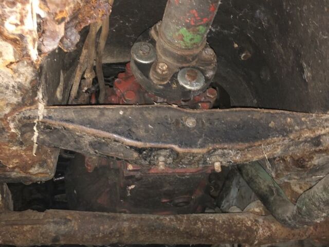 Сірий Мерседес С Клас, об'ємом двигуна 2.4 л та пробігом 200 тис. км за 700 $, фото 1 на Automoto.ua