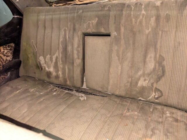 Сірий Мерседес С Клас, об'ємом двигуна 2.4 л та пробігом 200 тис. км за 700 $, фото 16 на Automoto.ua