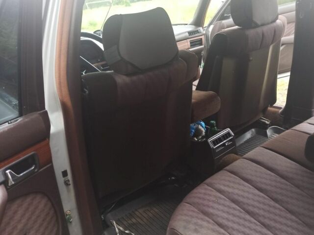 Серый Мерседес С Класс, объемом двигателя 3 л и пробегом 300 тыс. км за 3600 $, фото 11 на Automoto.ua