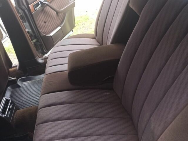 Серый Мерседес С Класс, объемом двигателя 3 л и пробегом 300 тыс. км за 3600 $, фото 12 на Automoto.ua