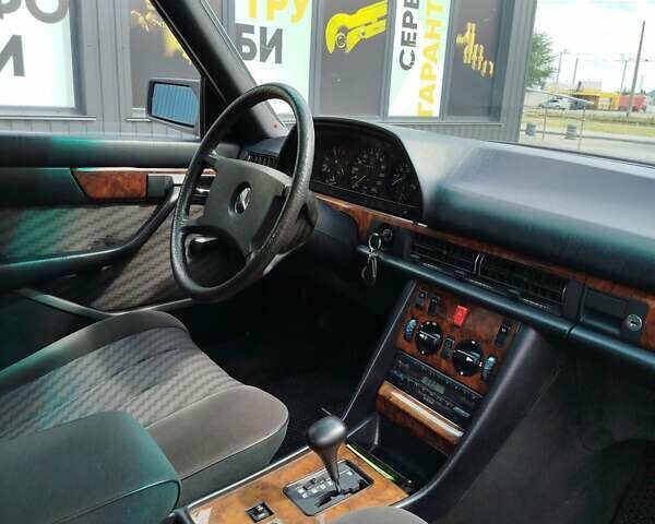 Сірий Мерседес С Клас, об'ємом двигуна 2.6 л та пробігом 369 тис. км за 13500 $, фото 28 на Automoto.ua