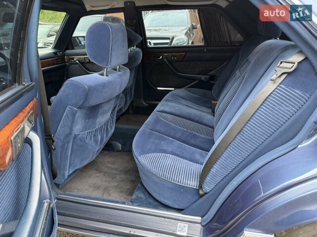 Серый Мерседес С Класс, объемом двигателя 5.6 л и пробегом 38 тыс. км за 40000 $, фото 14 на Automoto.ua