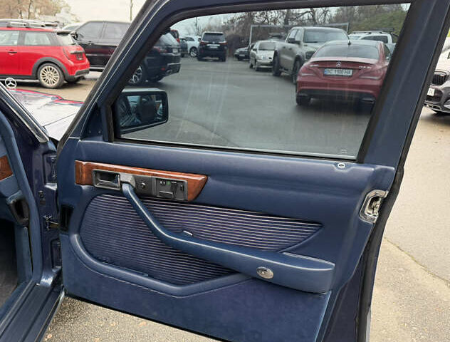 Серый Мерседес С Класс, объемом двигателя 5.6 л и пробегом 38 тыс. км за 40000 $, фото 15 на Automoto.ua