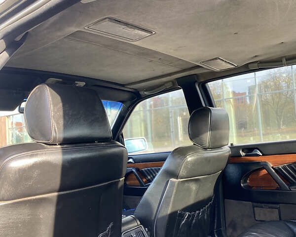 Сірий Мерседес С Клас, об'ємом двигуна 3.2 л та пробігом 380 тис. км за 2950 $, фото 7 на Automoto.ua