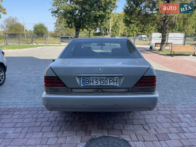 Серый Мерседес С Класс, объемом двигателя 3.2 л и пробегом 350 тыс. км за 2999 $, фото 6 на Automoto.ua
