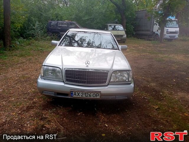 Сірий Мерседес С Клас, об'ємом двигуна 3.2 л та пробігом 395 тис. км за 4500 $, фото 3 на Automoto.ua