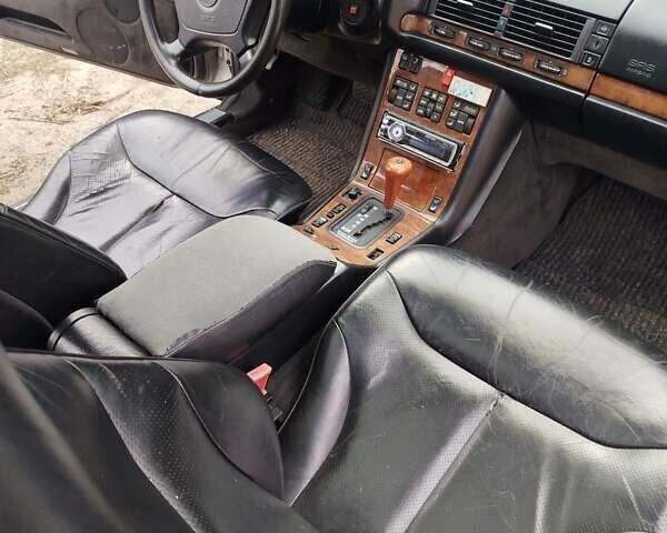 Серый Мерседес С Класс, объемом двигателя 4.97 л и пробегом 350 тыс. км за 2350 $, фото 4 на Automoto.ua